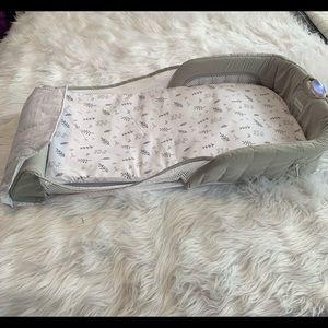The First Years Cozy Baby Sleeper Portable and Washable Infant Bed And Cosleeper